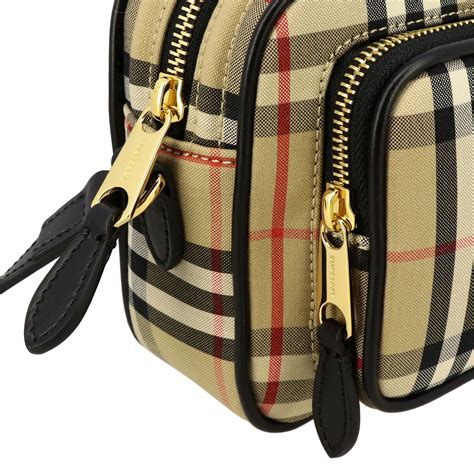 handtaschen von burberry|burberry camera handbags.